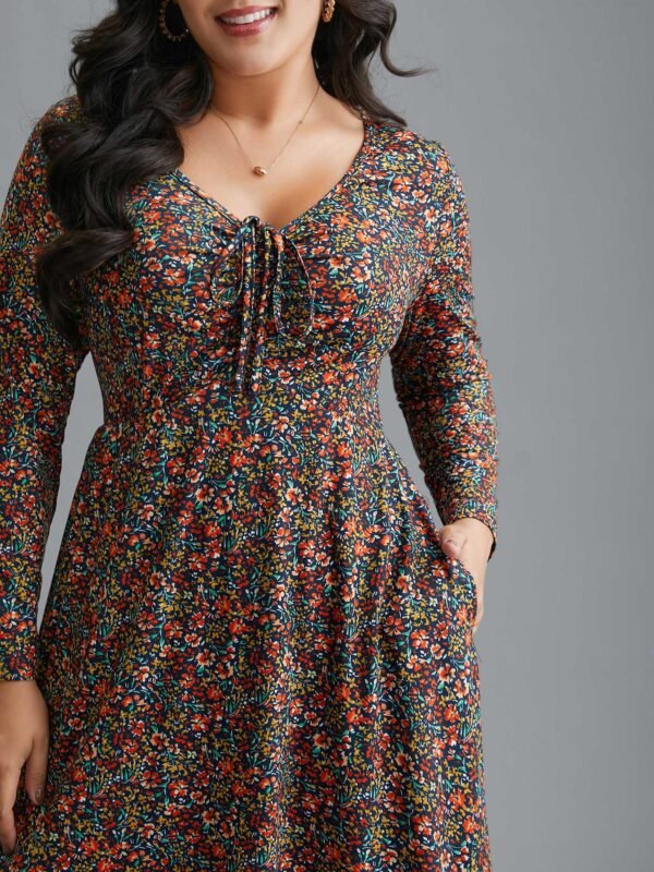 Ditsy Floral Drawstring Midi Dress - Image 2