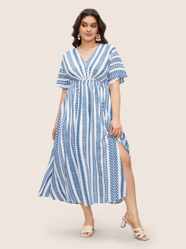 Solid Geometric Dolman Sleeve Pocket Shirred Split Hem Dress - Image 3