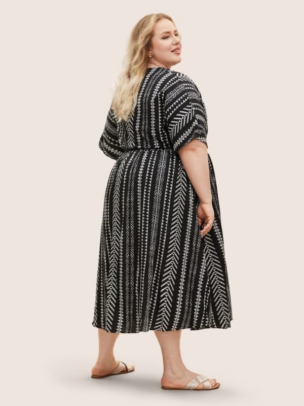 Solid Geometric Dolman Sleeve Pocket Shirred Split Hem Dress - Image 15