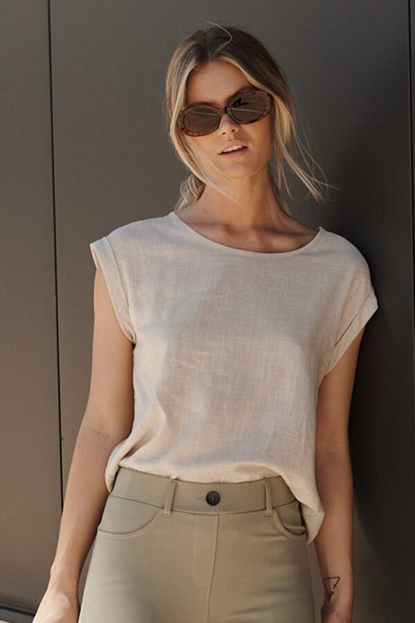 Top In White - Image 6