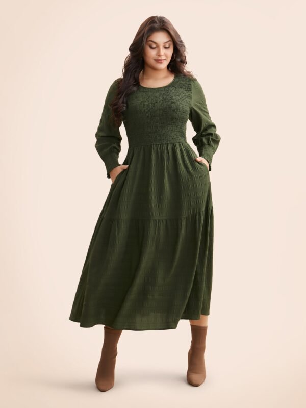 Plain Textured Shirred Midi Dress - Image 4