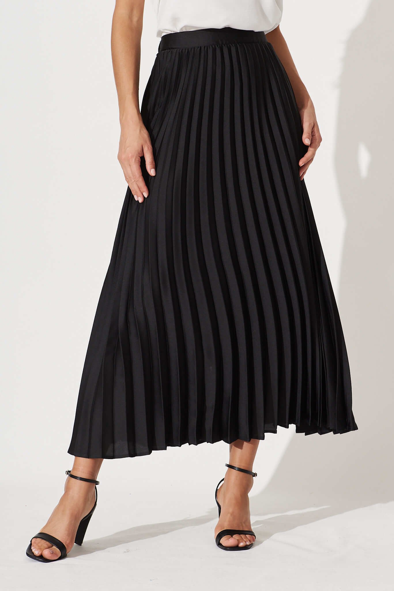 Midi Pleat Skirt In Black Satin