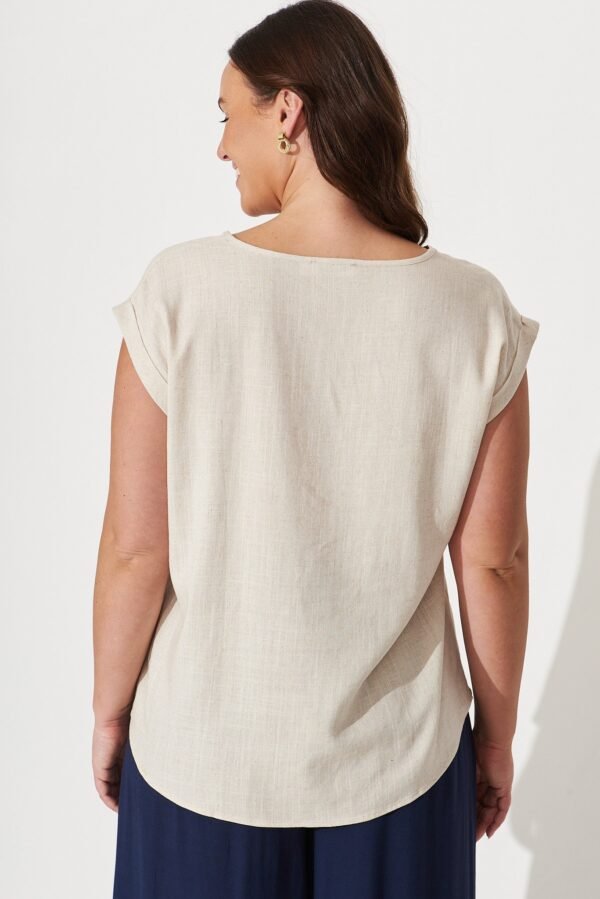 Top In White - Image 13