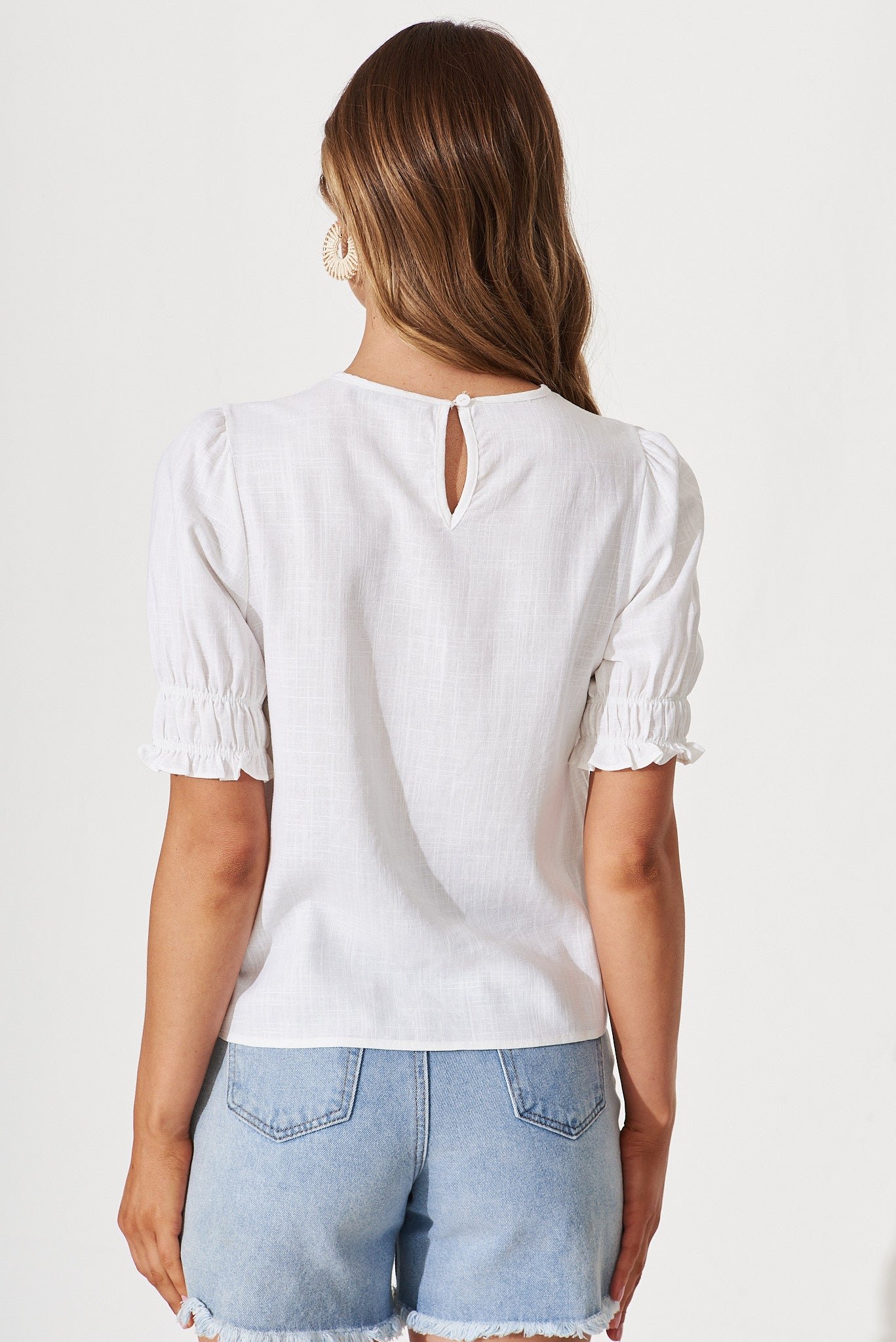 Top In White Cotton Linen Blend - Image 3