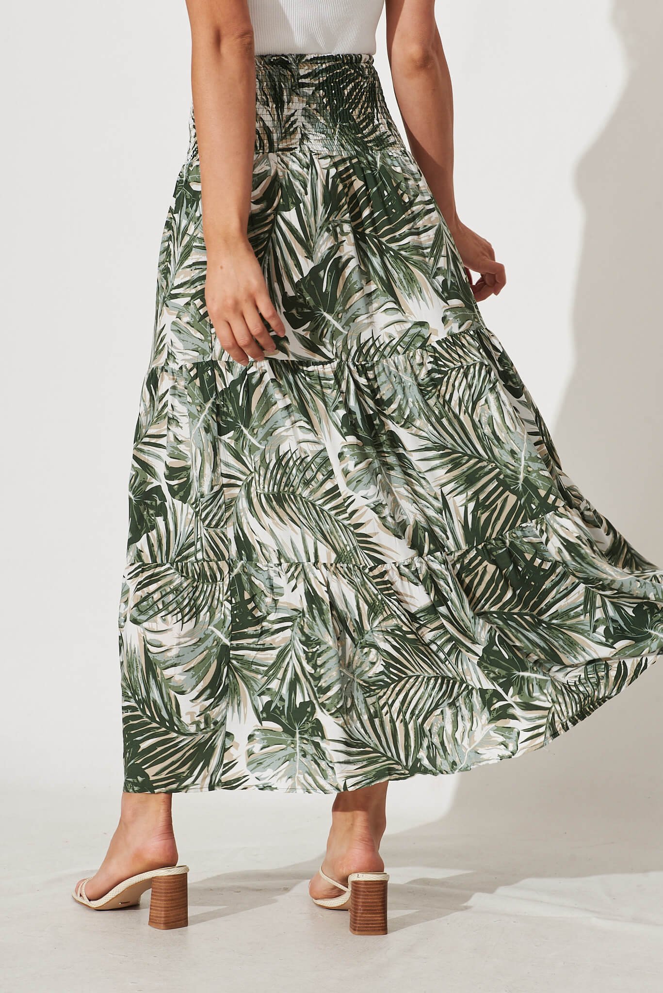 Maxi Skirt In Green Leaf Print - Image 3