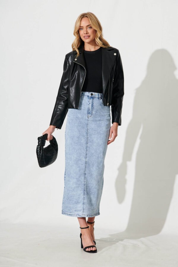 Maxi Stretch Denim Skirt In Light Blue Wash