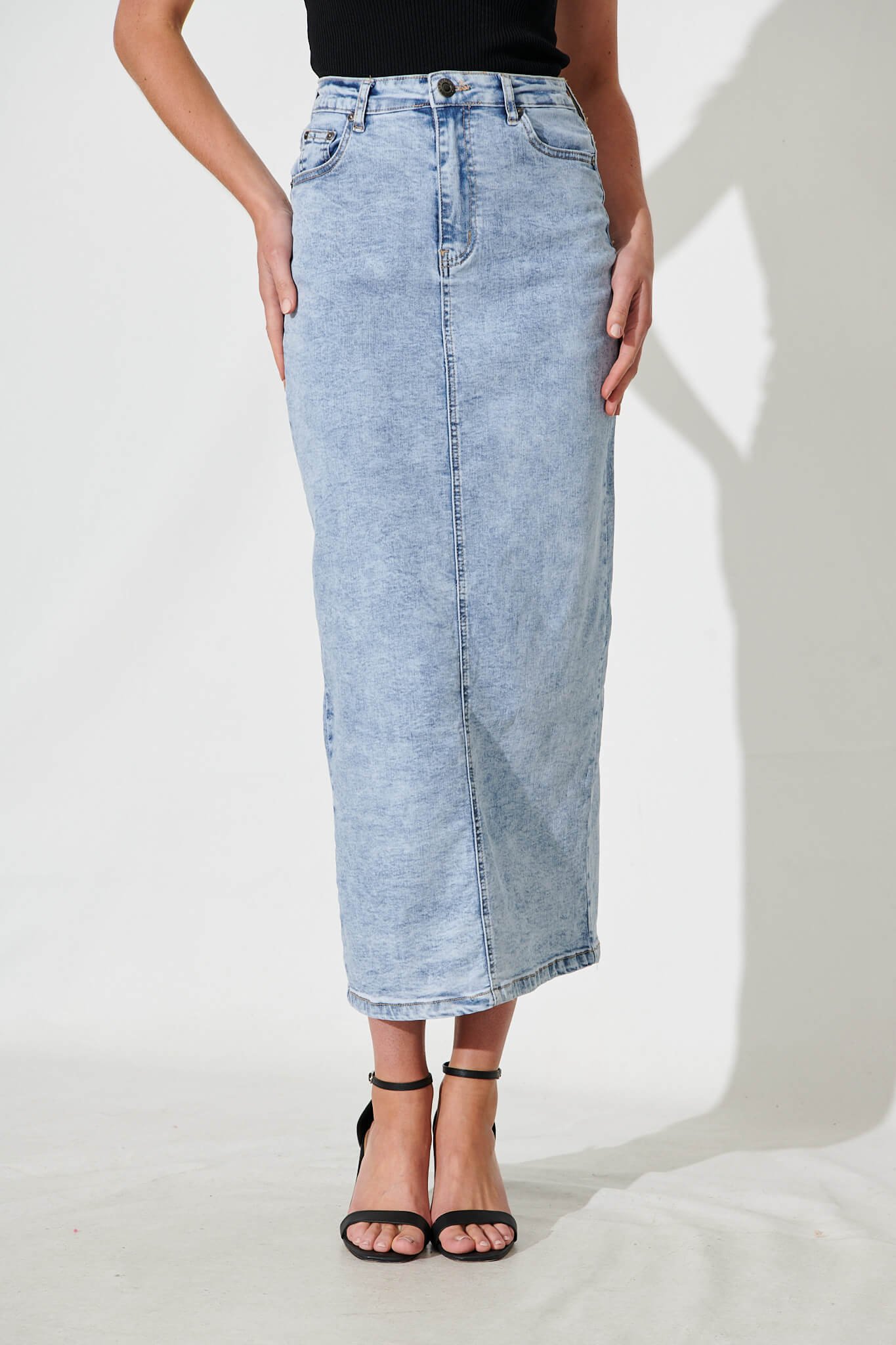 Maxi Stretch Denim Skirt In Light Blue Wash - Image 2
