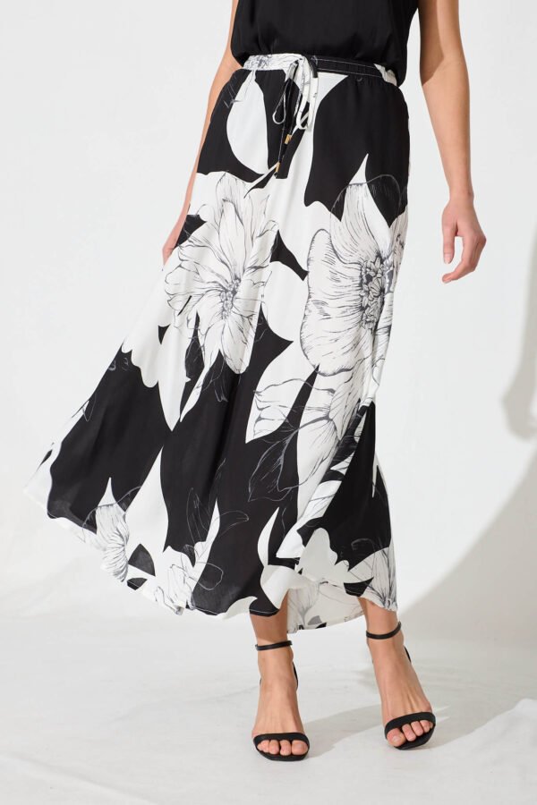 Maxi Skirt In Black With White Floral - Image 2