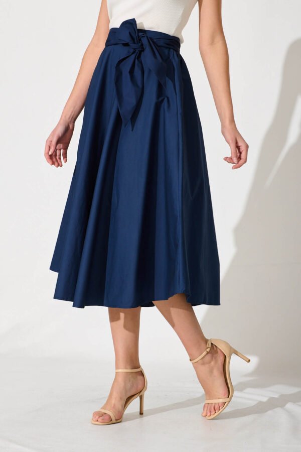 Midi Skirt In Navy Cotton - Image 5