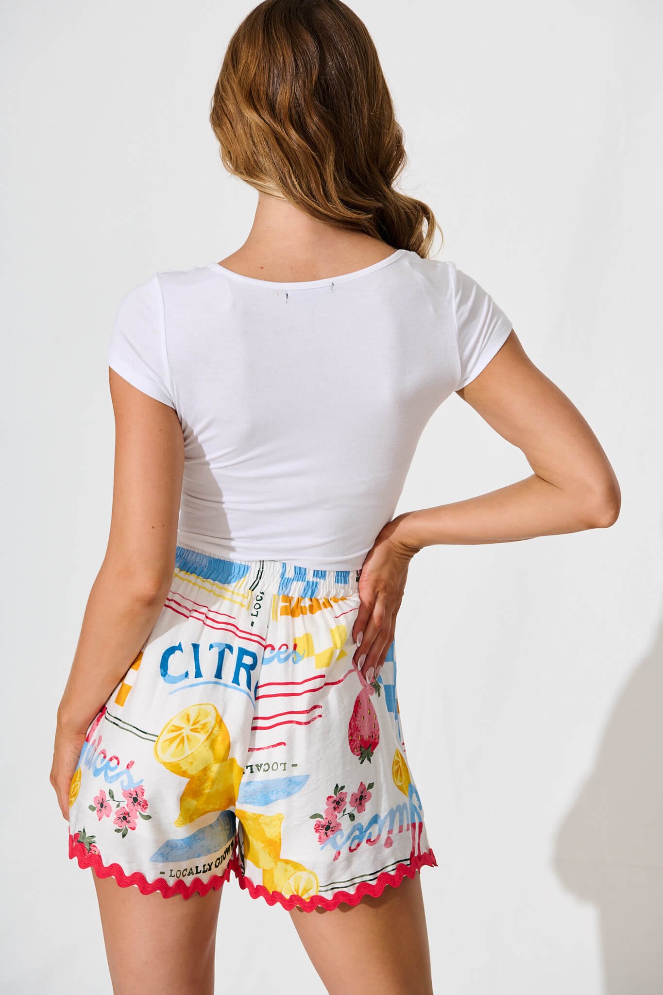 Short In White Lemon Print Ric Rac Trim - Image 3
