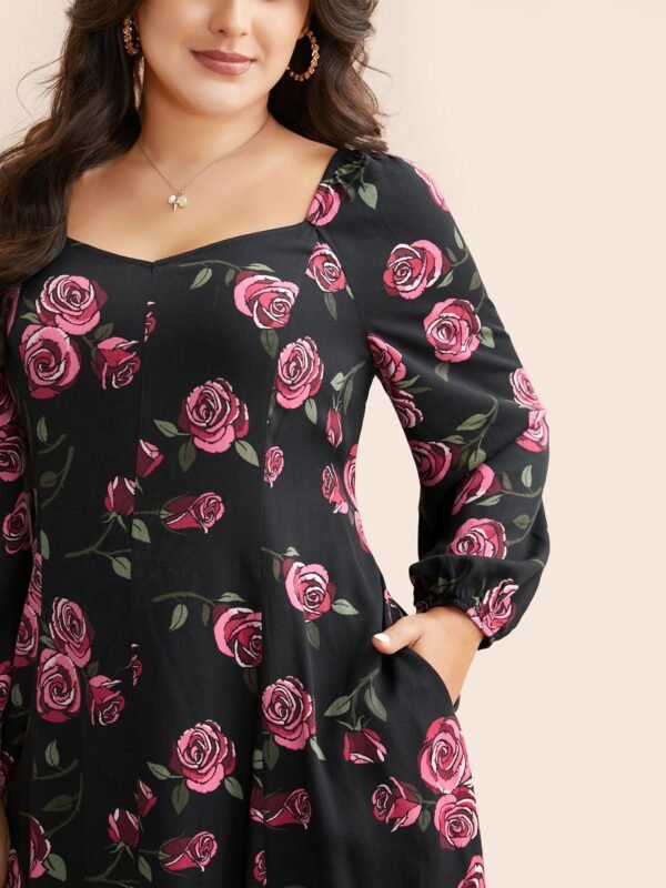 Floral Heart Neckline Cross Straps Dress - Image 3