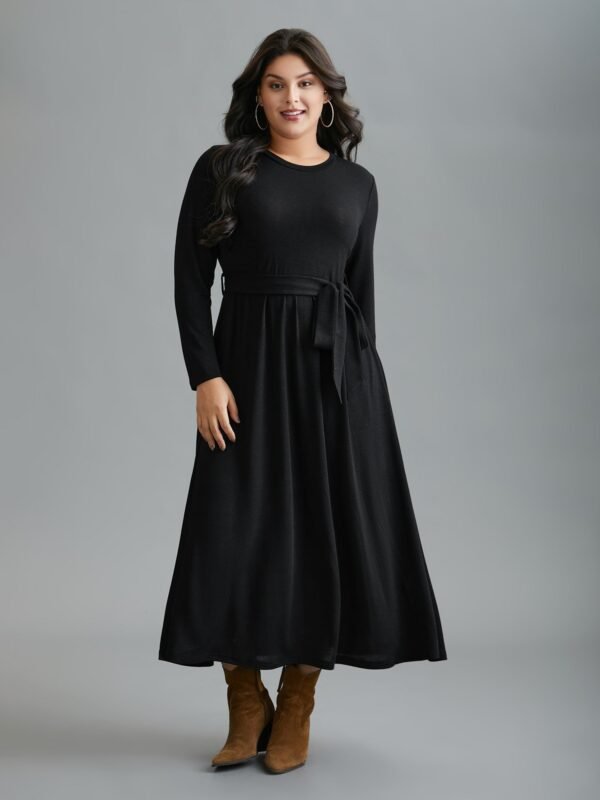 Round Neck Heather Belted Dress - Image 13