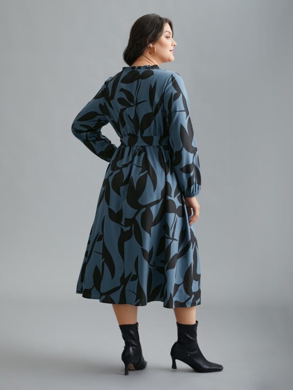 Silhouette Floral Print Frill Trim Dress - Image 5