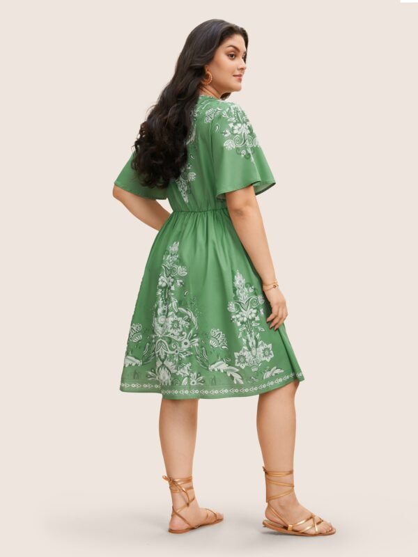 Bandana Print Ruffle Sleeve V Neck Pocket Knee Dress - Image 14