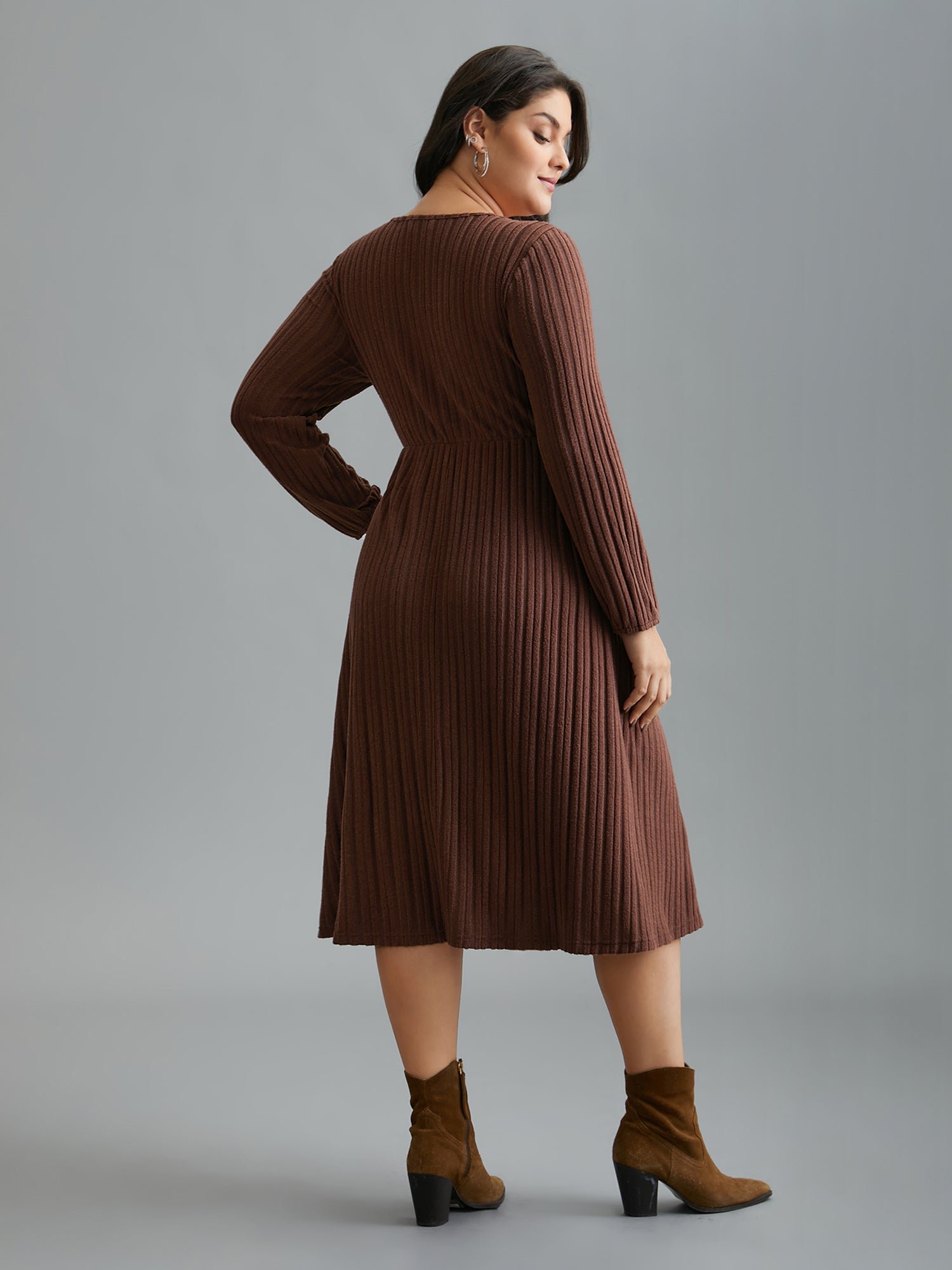 Stretchy Waist Defining Knit Midi Dress - Image 5