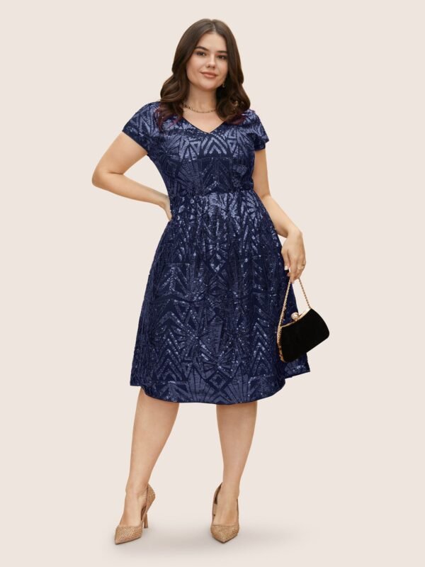 Geometric Sequin Dolman Sleeve Midi Dress - Image 6