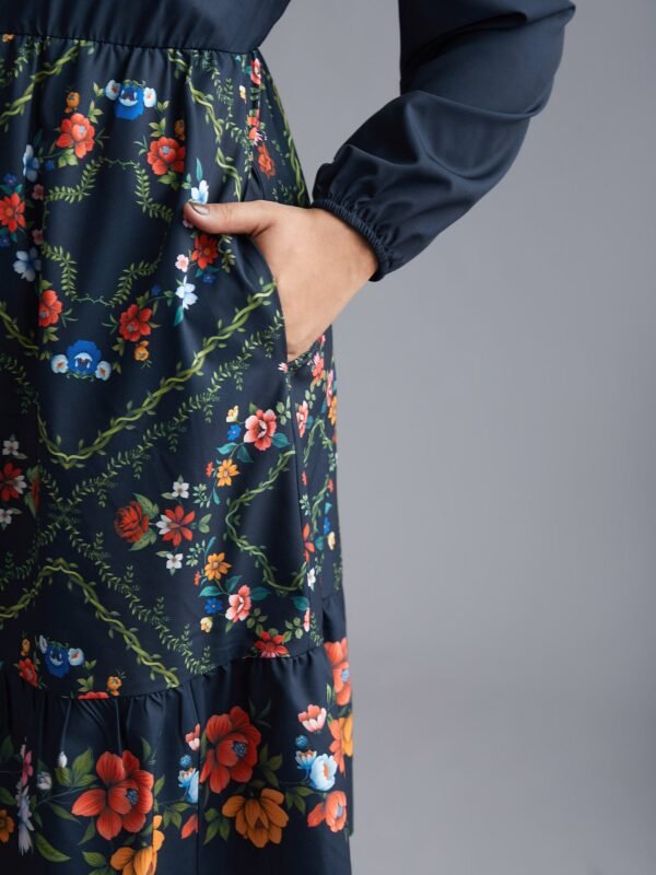 Floral Printed Heart neckline Lantern Sleeve Dress - Image 5