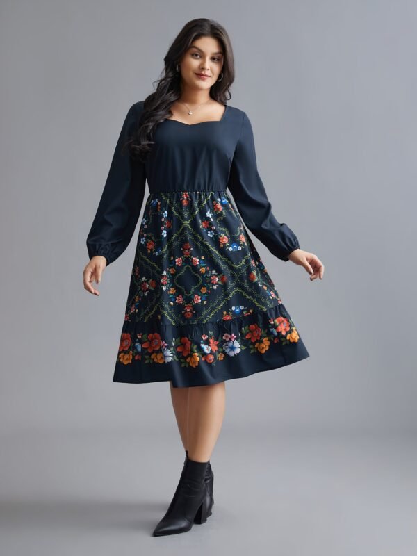 Floral Printed Heart neckline Lantern Sleeve Dress - Image 2