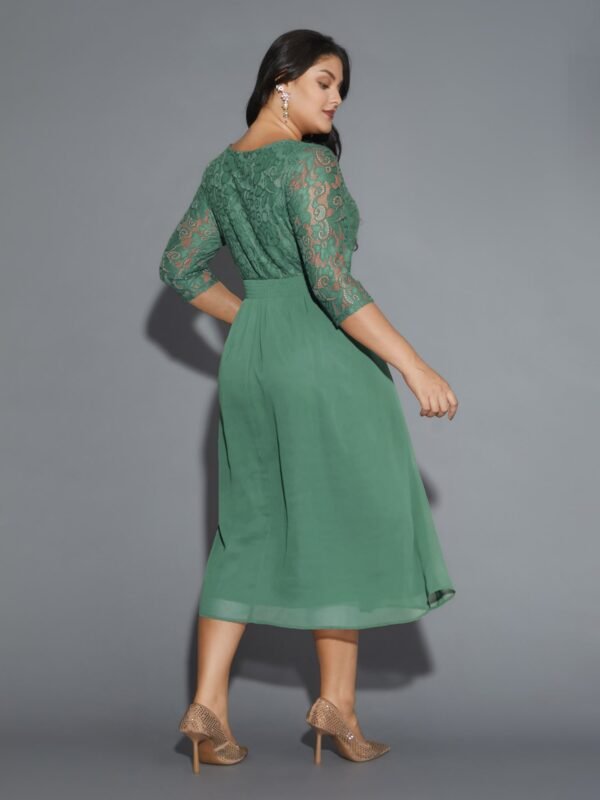Lace Patchwork Shirred Midi Pocket Dress - Image 32