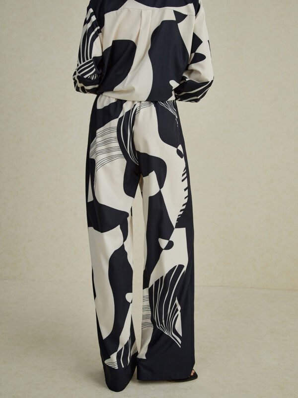 Irregular Print Wide Leg Pants Set - Image 8