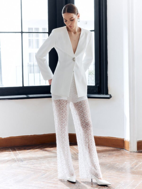 Solid Metal Button V-Neck Blazer - Image 4