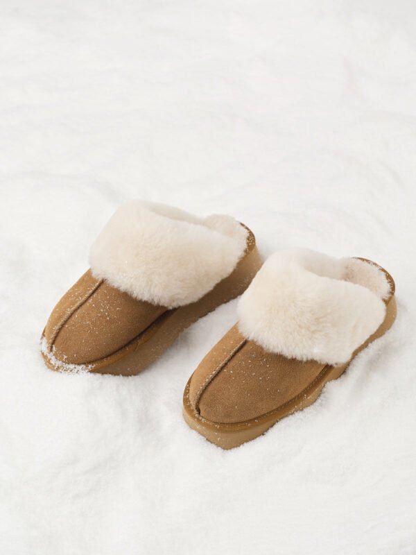 Thick Sole Fleecing Slippers Boots - Image 4