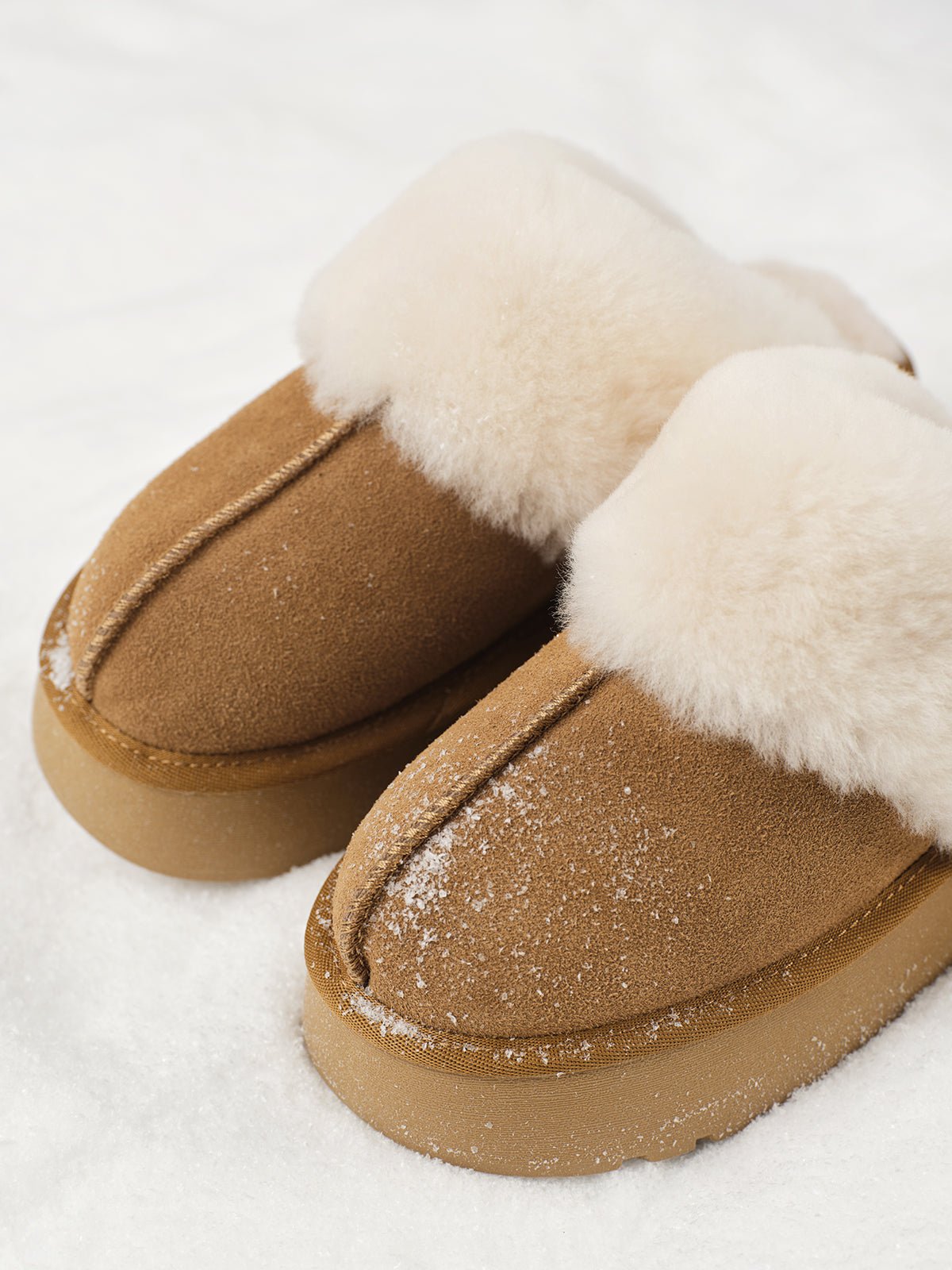 Thick Sole Fleecing Slippers Boots - Image 5