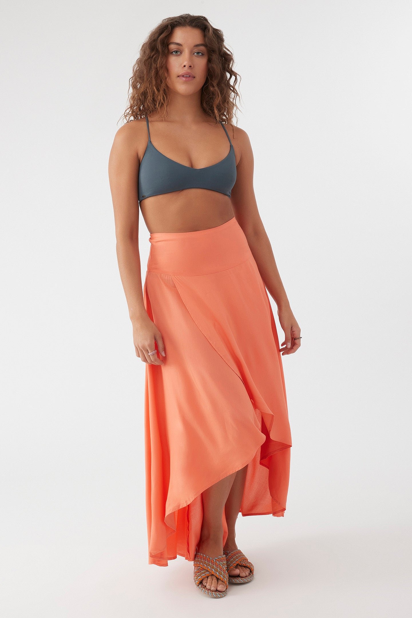 HIGH-LOW MAXI SKIRT